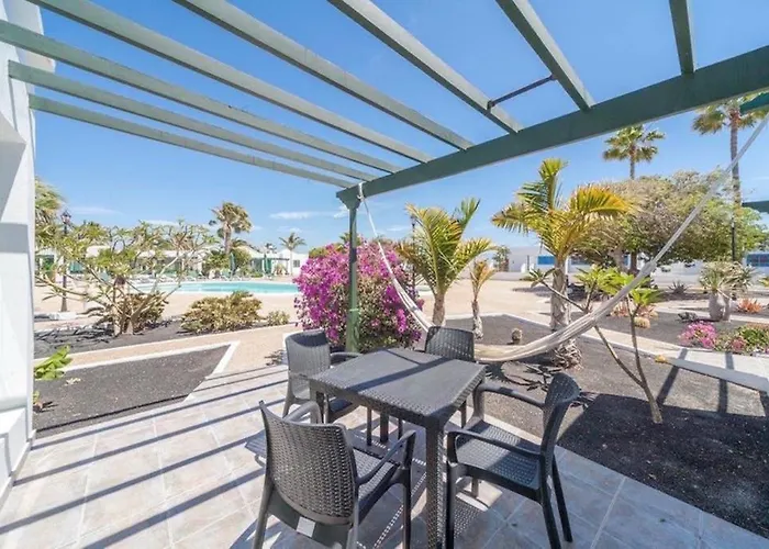 Bandama 14! 2 Bedroom Newly Renovated Bungalow, Pocillos, Puerto Del Carmen. * Пуэрто дель Кармен