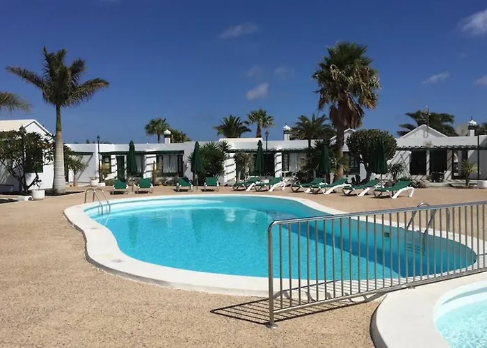 Bandama 14! 2 Bedroom Newly Renovated Bungalow, Pocillos, Puerto Del Carmen. *